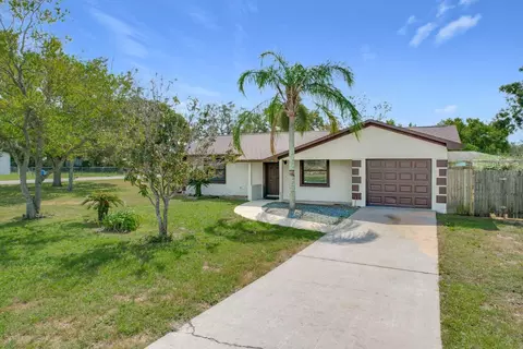 1636 Old Mount Dora Rd, Eustis, FL 32726