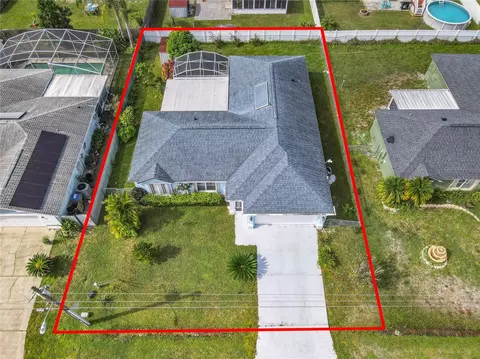 607 Basingstoke Ct, Kissimmee, FL 34758