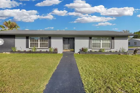 2079 Allegheny Ct, Orlando, FL 32818