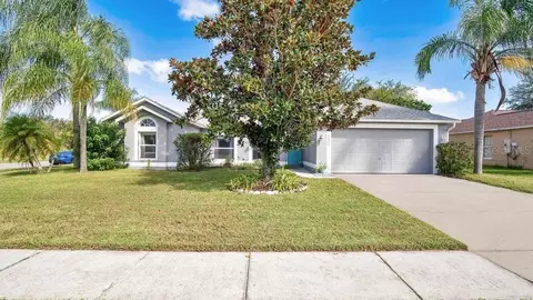 5009 Oak Tours Dr, Orlando, FL 32839