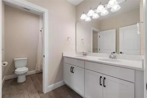 Bath - 1352 Silo Dr, Saint Cloud, FL 34771 photo 2 of 4