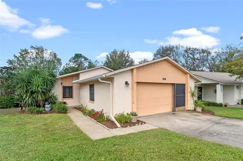 144 Mayfair Ct, Sanford, FL 32771