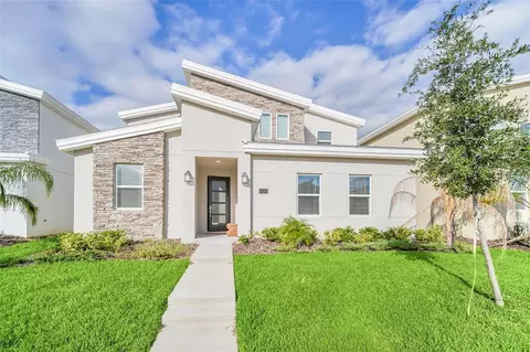 730 Drop Shot Dr, Davenport, FL 33896