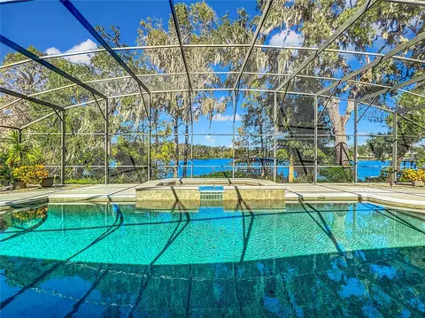 972 Oakpoint Cir, Apopka, FL 32712