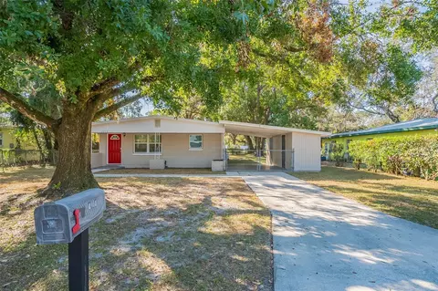 2913 E Howell St, Tampa, FL 33610