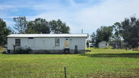 702 Diamond Acres Rd, Davenport, FL 33837