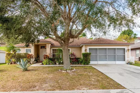 721 Willow Run St, Minneola, FL 34715