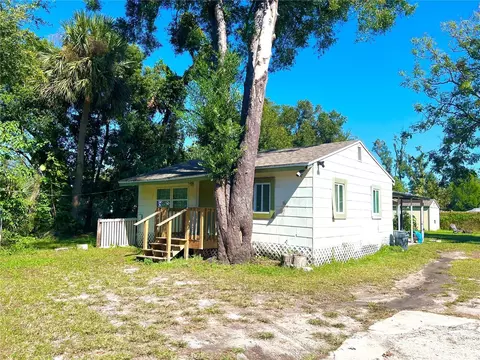 7 N Christiana Ave, Apopka, FL 32703