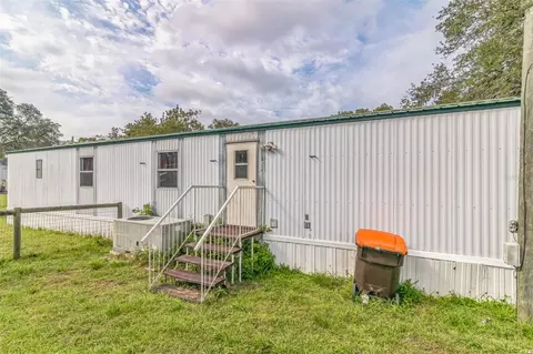 18510 SE 19th St, Silver Springs, FL 34488