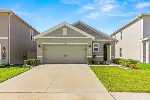 8204 Pelican Reed Cir, Wesley Chapel, FL 33545
