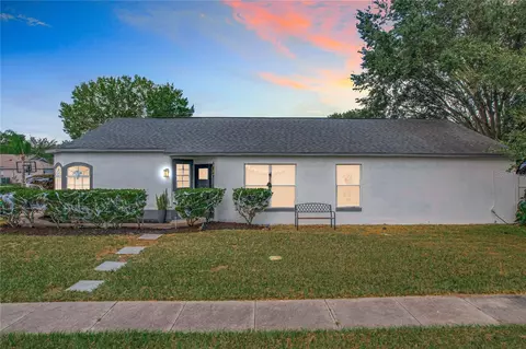 2303 Northern Leaf St, Orlando, FL 32817
