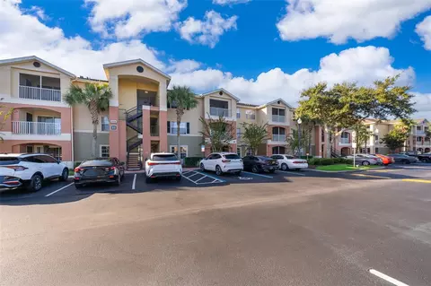 1919 Summer Club Dr #211, Oviedo, FL 32765