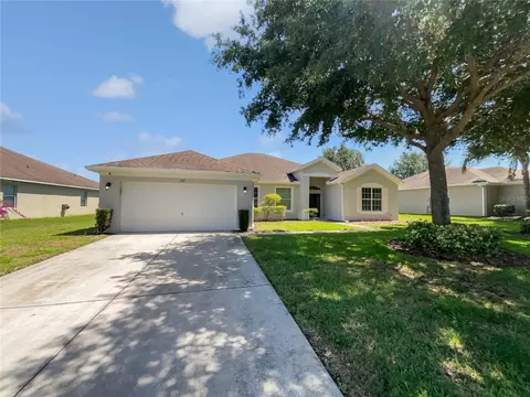 1147 Degraw Dr, Apopka, FL 32712