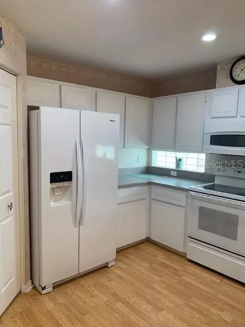 Kitchen - 11447 SW 69th Cir, Ocala, FL 34476 photo 1 of 3