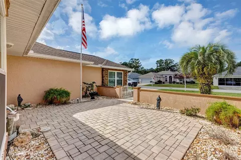 Exterior - 11447 SW 69th Cir, Ocala, FL 34476 photo 4 of 9