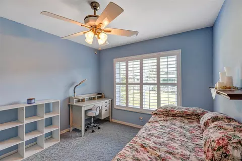 Bedroom - 11447 SW 69th Cir, Ocala, FL 34476 photo 4 of 5