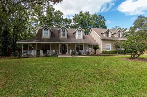1060 Willow Grove St, Altamonte Springs, FL 32701