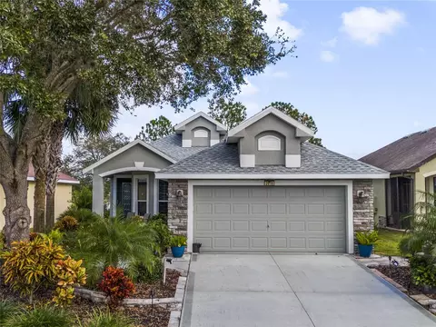 2018 Bayside Ave, Mount Dora, FL 32757