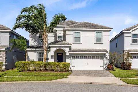 8805 Interlocking Ct, Davenport, FL 33896