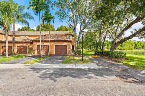 1300 Veracruz Ln #6-9, Fort Lauderdale, FL 33327