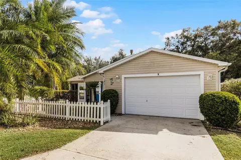 272 Katherine Pl, The Villages, FL 32162