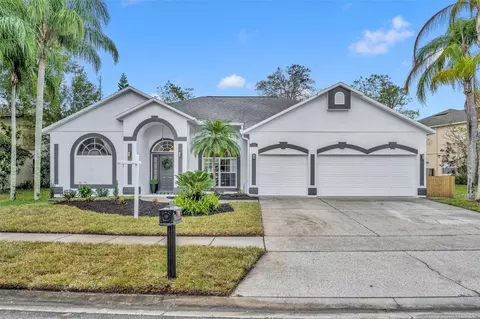 1975 Wrenfield Ln, Oviedo, FL 32765