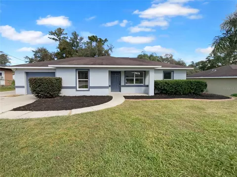 11 Redwood Track Crse, Ocala, FL 34472