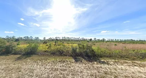 403 Portulaca Dr, Indian Lake Estates, FL 33855