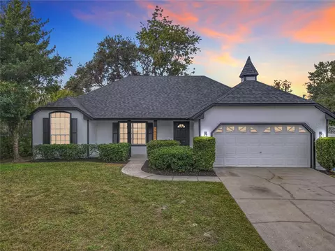 1452 3rd Ave, Deland, FL 32724