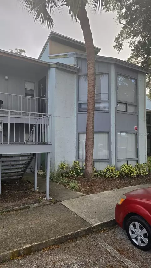 2546 Lemon Tree Ln #4, Orlando, FL 32839
