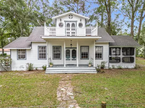 7900 Stephen Foster Ave, Fanning Springs, FL 32693