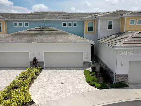 876 Driving Range Ct, Reunion, FL 34747