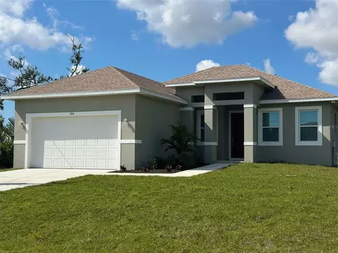 190 Redwood Rd, Rotonda West, FL 33947