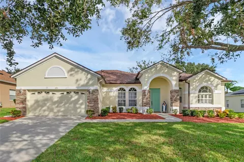 2707 Valiant Dr, Clermont, FL 34711