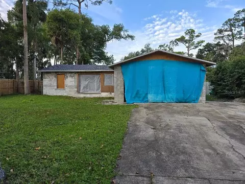 384 Magnolia Pl, Debary, FL 32713