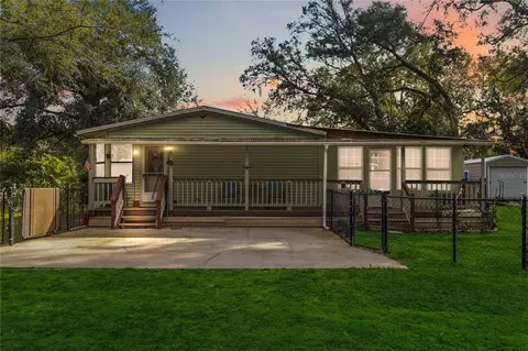 2825 NE 146th Ter, Silver Springs, FL 34488