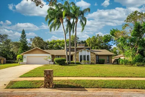 389 Forest Park Cir, Longwood, FL 32779