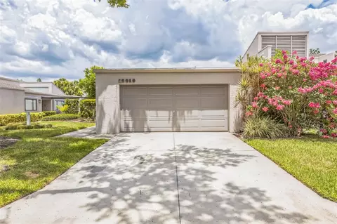 13619 Twin Lakes Ln #15, Tampa, FL 33618