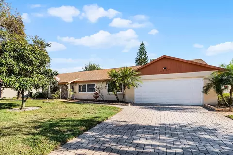 9238 Buttonwood St, Orlando, FL 32825