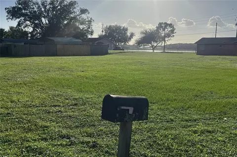Dixie, Sanford, FL 32771