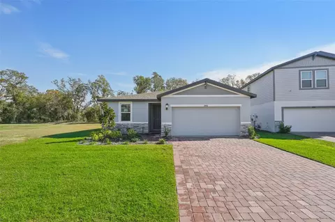 28066 Poppy Ct, Leesburg, FL 34748