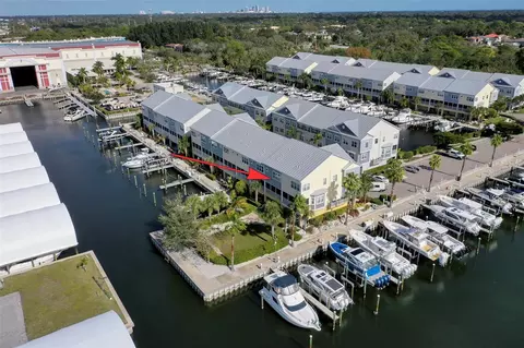 6117 Moorings Dr S, Saint Petersburg, FL 33712