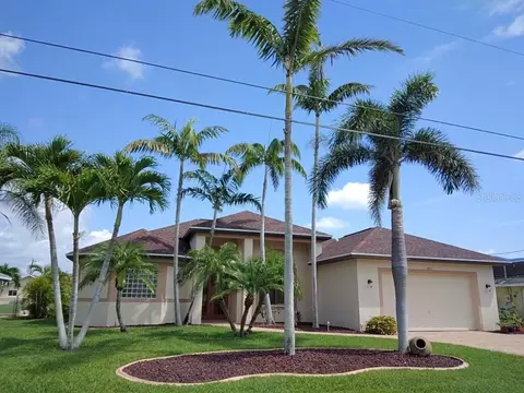 1807 SE 2nd St, Cape Coral, FL 33990