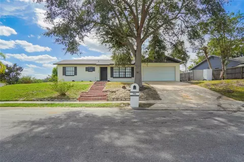 706 Sky Lark Cir, Longwood, FL 32750
