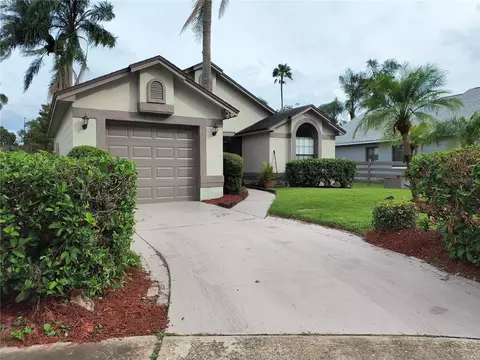 2168 Meadow Ct, Apopka, FL 32703