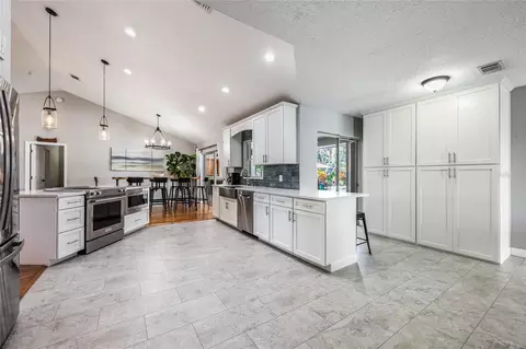645 Neile Ct, Oviedo, FL 32765