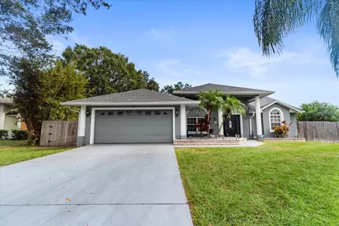 2934 Evans Dr, Kissimmee, FL 34758