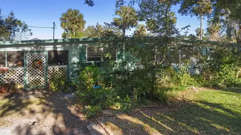 49 Cedar St, Port Orange, FL 32127