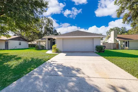 111 Keith Ct, Auburndale, FL 33823