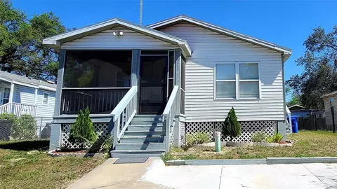 3711 Wiggins Leaf St, Tampa, FL 33619